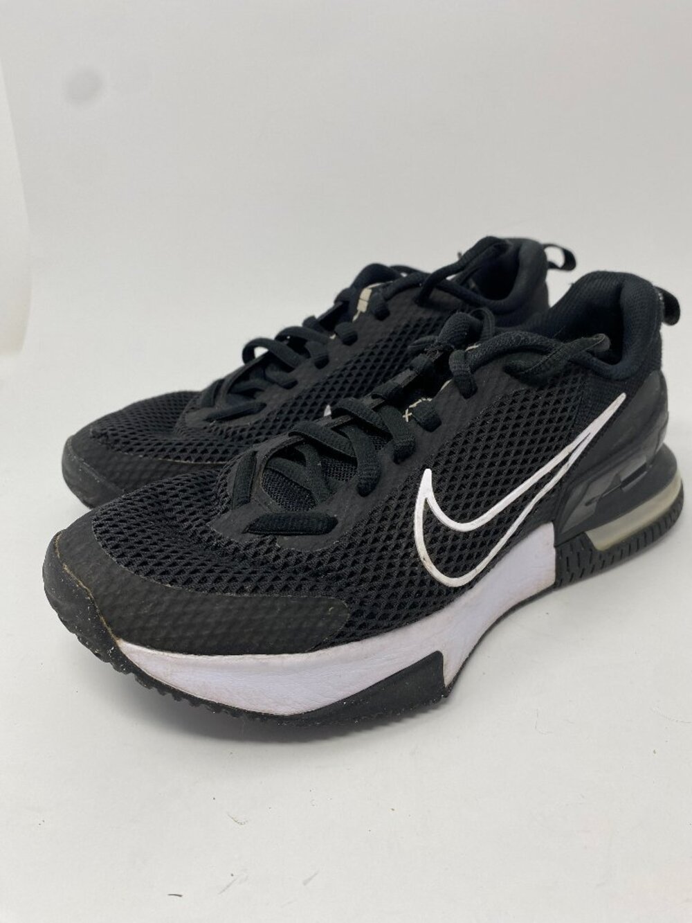 Nike Air Max Alpha Trainer 6 Shoes Sneakers Mens 8 Black White FQ1833-011